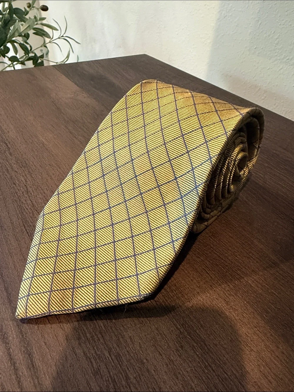 Brooks Brothers 346 Gold/Blue 100% Silk Men’s Tie
